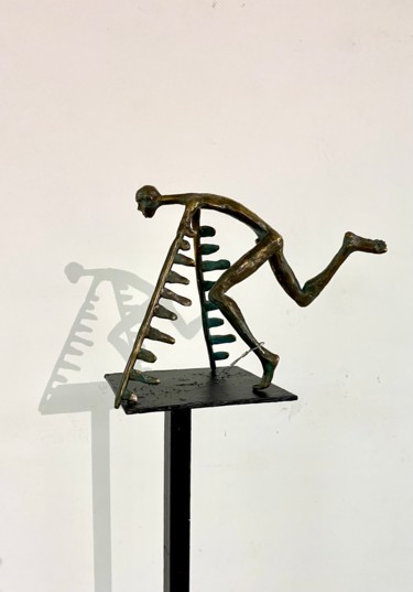 Scultura intitolato "IСARUS. TAKEOFF" da Oleg Kalashnik, Opera d'arte originale, Bronzo