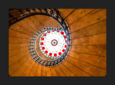 Fotografia zatytułowany „L’escalier” autorstwa Olivier De Pooter, Oryginalna praca, Fotografia cyfrowa