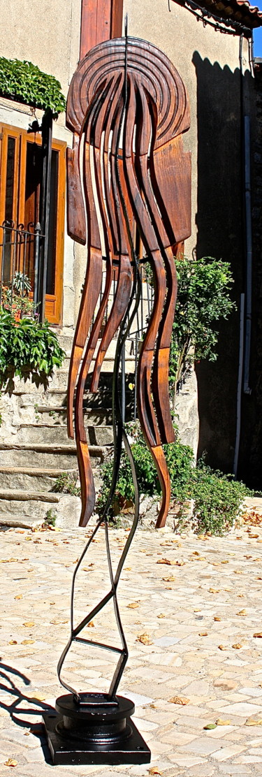Sculpture titled "La Vouivre" by Olivier, Original Artwork, Wood