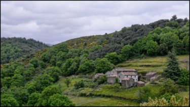 Φωτογραφία με τίτλο "Hameau de St Andeol…" από Alain Brasseur, Αυθεντικά έργα τέχνης