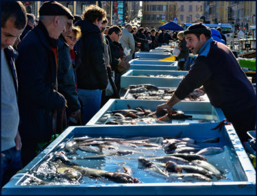 Photographie intitulée "Marché aux poissons…" par Alain Brasseur, Œuvre d'art originale