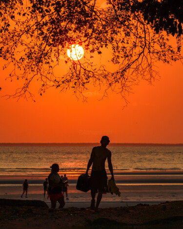 Fotografia zatytułowany „Pôr do sol laranja” autorstwa Ori Junior, Oryginalna praca, Fotografia cyfrowa