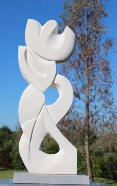 Skulptur mit dem Titel "Silhouette" von Pascal Cavalli, Original-Kunstwerk, Stein