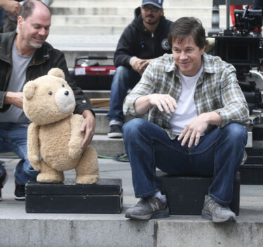 제목이 "Teddy Bear for movi…"인 조형물 Pascal Engelhardt로, 원작, 패브릭