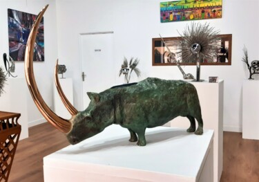 "Rhino" başlıklı Heykel Bueno Patrice tarafından, Orijinal sanat, Bronz