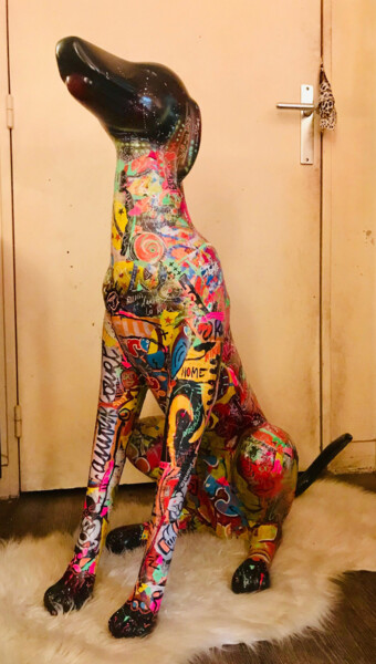 Sculpture titled "pop dog" by Patricia Ducept (Art'Mony), Original Artwork, Resin