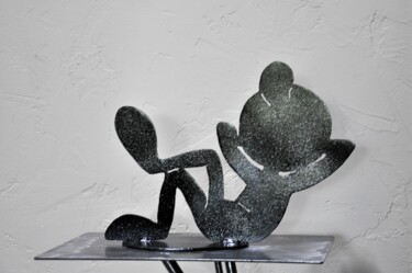 Sculptuur getiteld "Personnage en métal" door Patrick Blandin, Origineel Kunstwerk, Roestvrij Staal