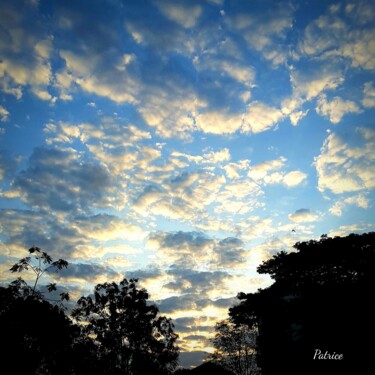 "Sunrise Blanket of…" başlıklı Fotoğraf Patrick John Bennett (Patrice) tarafından, Orijinal sanat, Dijital Fotoğrafçılık