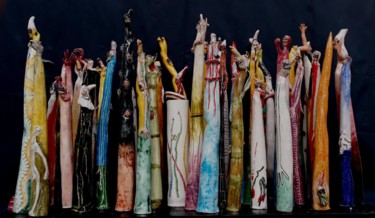 Escultura titulada "Polichinelles Bambo…" por Patrizia Grieco, Obra de arte original, Cerámica