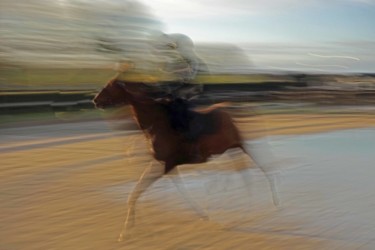 Photographie intitulée "Le cavalier fantôme" par Philippe Dorléans, Œuvre d'art originale, Photographie non manipulée Monté…