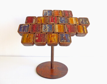 Sculpture titled "Paleta de colores,…" by Pere Marti, Original Artwork, Metals