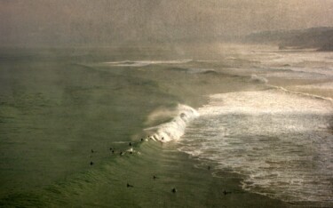 Fotografie mit dem Titel "Surf à Biarritz....…" von Philippe Berthier, Original-Kunstwerk, Digitale Fotografie