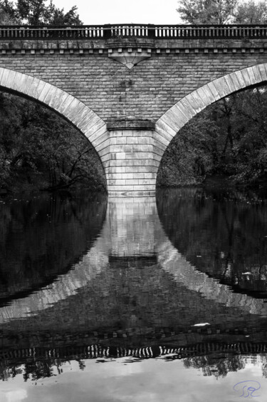 Photographie intitulée "Symetrie" par Philippe Rozier (Photo-EOS), Œuvre d'art originale, Photographie numérique