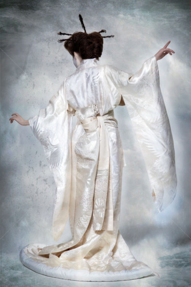 Photography titled "Kimono Girl" by Philippe Bousseau, Original Artwork, Digital Photography