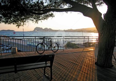 Photographie intitulée "LA CIOTAT - Coucher…" par Josiane Karanian Boularot, Œuvre d'art originale