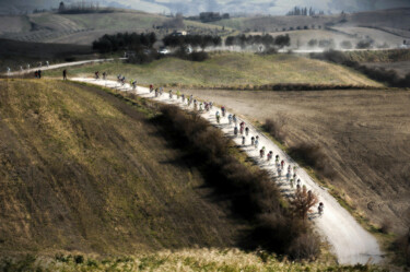 Fotografie getiteld "Cycling race old st…" door Pier Maulini, Origineel Kunstwerk, Digitale fotografie