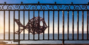 Fotografía titulada "Poisson prisonnier" por Pierre Coiffard, Obra de arte original, Fotografía digital