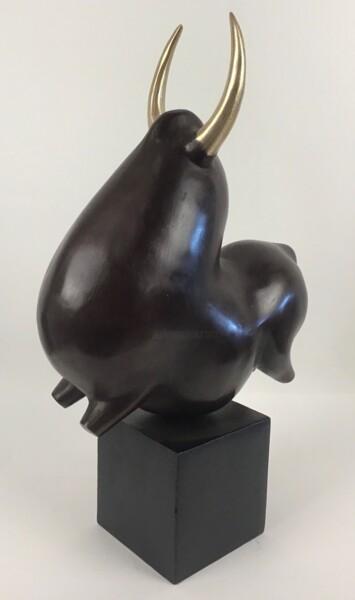 Escultura intitulada "Le taureau qui dans…" por Pierre Gimenez, Obras de arte originais, Bronze