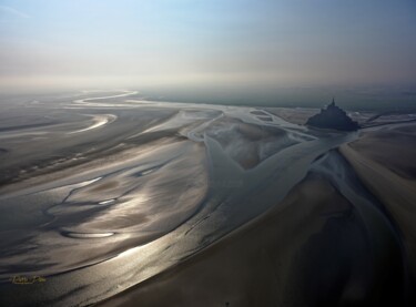 Fotografie getiteld "Mont-Saint-Michel1" door Pierre Piton, Origineel Kunstwerk, Digitale fotografie