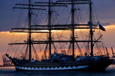 Fotografia zatytułowany „Kruzenstern” autorstwa Pierre-Yves Rospabé, Oryginalna praca, Fotografia cyfrowa