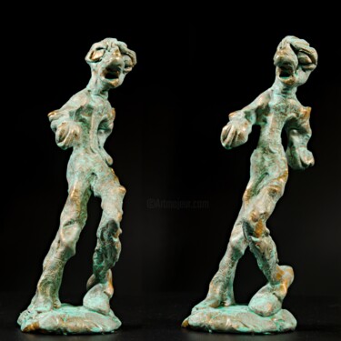 Sculpture titled "Eris" by Prof. Andreas Loeschner-Gornau, Original Artwork, Clay