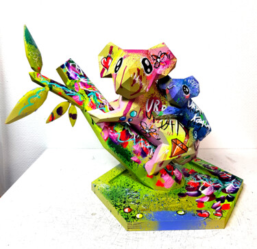 Escultura intitulada "Statue Pop Art Koal…" por Pvettese, Obras de arte originais, Tinta spray