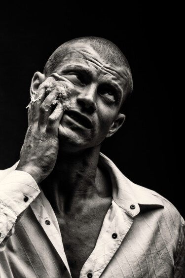 Фотография под названием "Under the skin" - Pierre-Yves Donzé, Подлинное произведение искусства, Не манипулируемая фотография