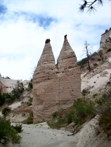 Fotografie mit dem Titel "Tent Rocks Kashe Ke…" von J.A. Quattro (Qu4ttroStudio), Original-Kunstwerk, Nicht bearbeitete Foto…