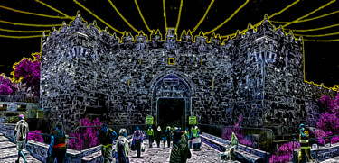 Arts numériques intitulée "Damascus Gate Gold…" par J.A. Quattro (Qu4ttroStudio), Œuvre d'art originale, Photographie non ma…