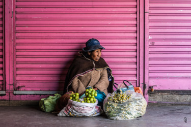 Photographie intitulée "Marché de la Paz." par Quentin Ferjou, Œuvre d'art originale