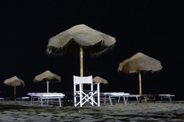 摄影 标题为“On the Beach #1” 由Roberto Brancolini, 原创艺术品, 非操纵摄影