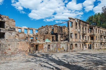 "Hospital destroyed…" başlıklı Fotoğraf Art$Art tarafından, Orijinal sanat, Dijital Fotoğrafçılık