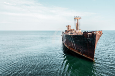 Fotografia zatytułowany „I Am A Shipwreck” autorstwa Radu Bercan, Oryginalna praca, Fotografia cyfrowa