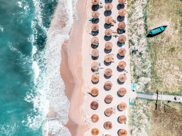 Photography titled "People On Beach, Dr…" by Radu Bercan, Original Artwork, Digital Photography