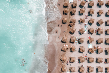 Фотография под названием "Aerial Beach Art Pr…" - Radu Bercan, Подлинное произведение искусства, Цифровая фотография