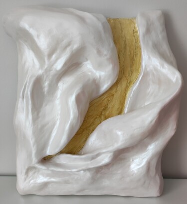 Sculpture titled "Spring flower" by Ramilia Siegfried, Original Artwork, Plaster