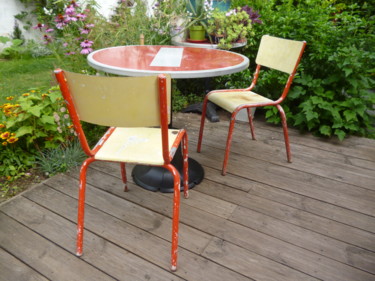 Design intitulée "TABLE - MANGE-DEBOU…" par Leferailleur02, Œuvre d'art originale, Meuble