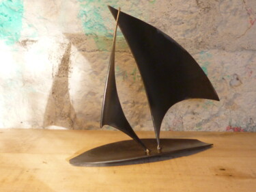 Sculpture titled "VOILIER" by Leferailleur02, Original Artwork, Metals