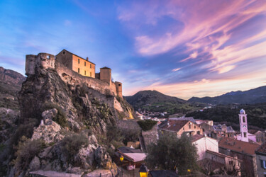 Photographie intitulée "Corsica - Corte" par Rémi Baudry, Œuvre d'art originale, Photographie numérique