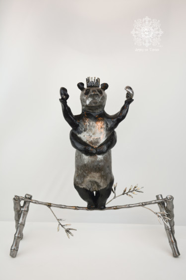 Скульптура под названием "Bamboo Panda by Art…" - Artiste Les Tordus, Подлинное произведение искусства, Металлы