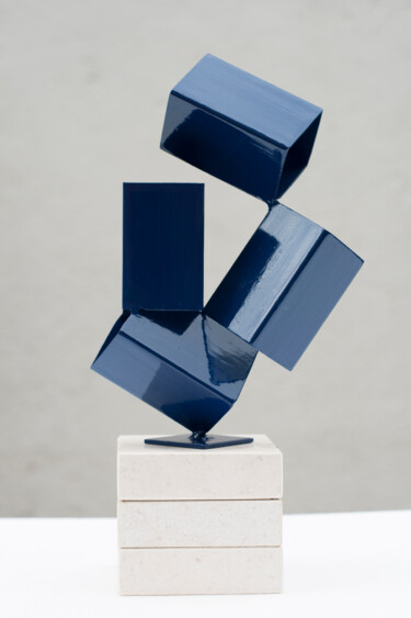 Skulptur mit dem Titel "Cubic spaces 1" von Roberto Canduela, Original-Kunstwerk, Metalle