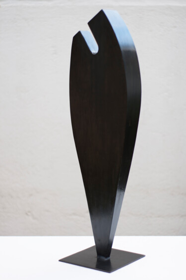 「Obosom 40」というタイトルの彫刻 Roberto Canduelaによって, オリジナルのアートワーク, 金属