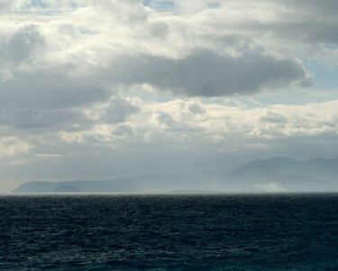 Photography titled "l'isola gallinara e…" by Roberto Ferrero, Original Artwork, Digital Photography