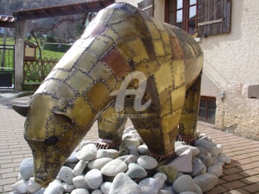 Sculpture intitulée "ours patchwork" par Issro, Œuvre d'art originale, Métaux