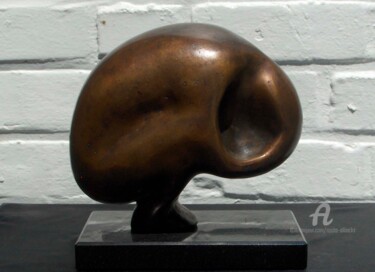 Sculpture titled "De Loutering" by Rosita Allinckx, Original Artwork, Bronze