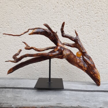 Sculpture titled "L'Oiseau Fée" by Sabine Grimm, Original Artwork, Wood