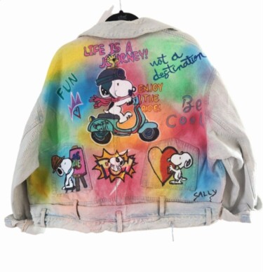 Arte tessile intitolato "Snoopy dress" da Saloua Mercier, Opera d'arte originale, Acrilico