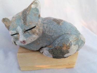 雕塑 标题为“Le chat bleu” 由Sandrine De Zorzi, 原创艺术品, 粘土