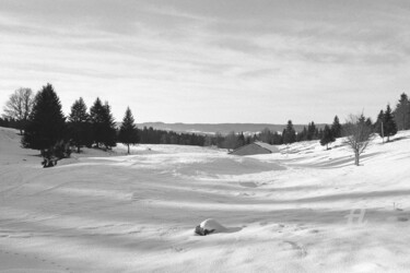 Fotografia intitulada "Buried hut - Mont D…" por Scott Gregory Banner, Obras de arte originais, Fotografia de filme