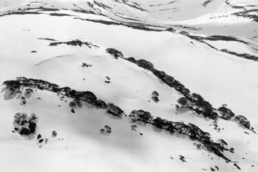 Fotografia intitolato "Snow covered mounta…" da Scott Gregory Banner, Opera d'arte originale, fotografia a pellicola